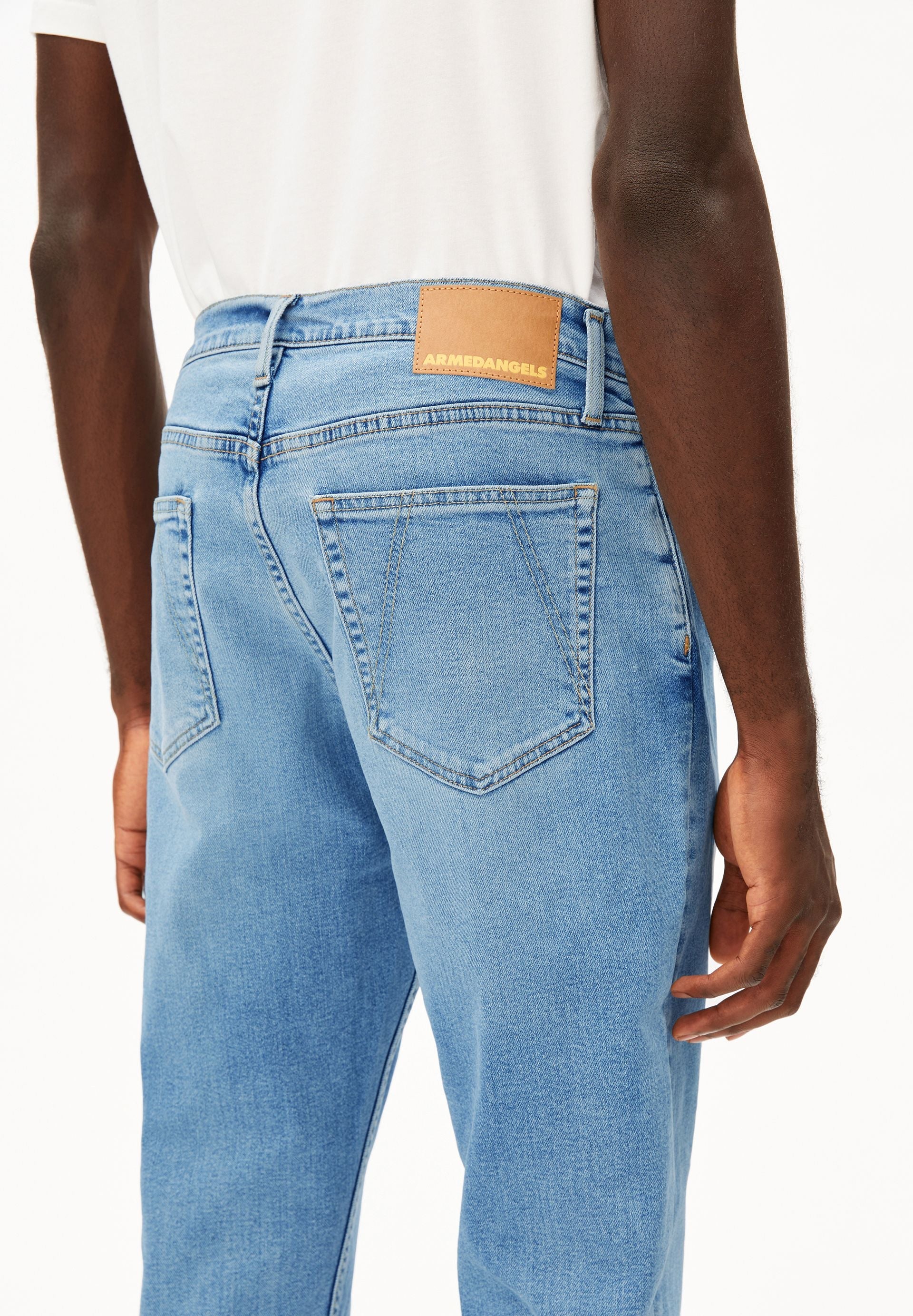 AARJO TARPA TAPERED JEANS | cloud
