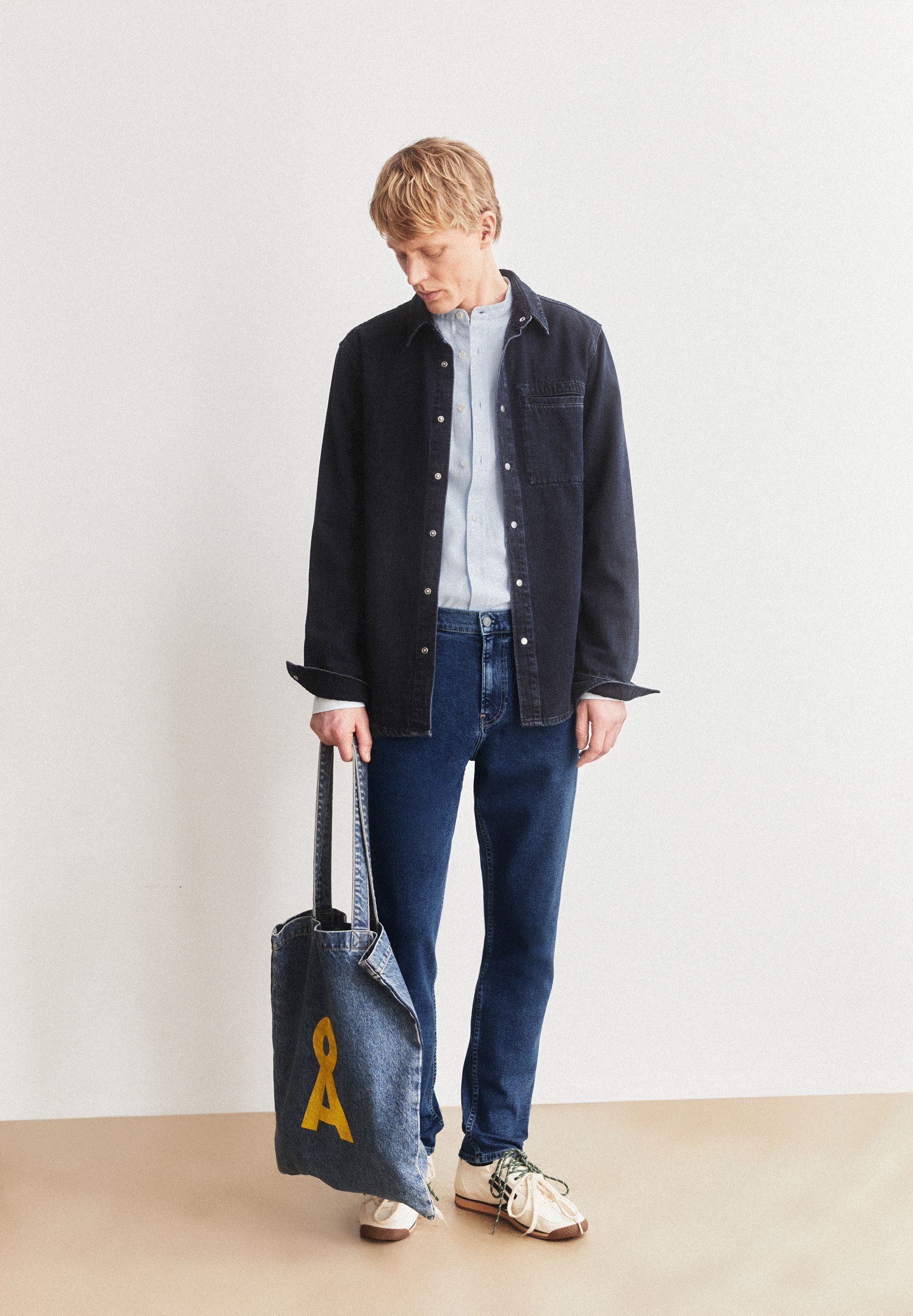 AARJO TARPA TAPERED JEANS | whale
