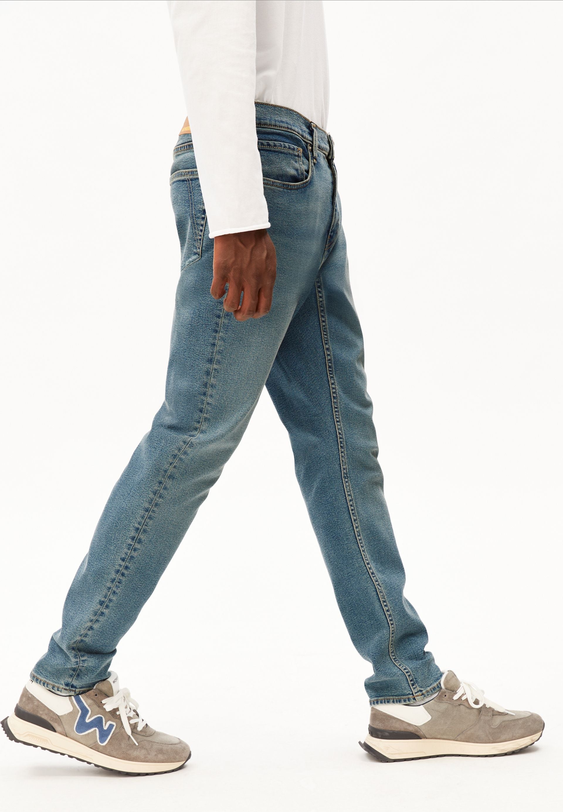AARJO TARPA TAPERED JEANS | lule