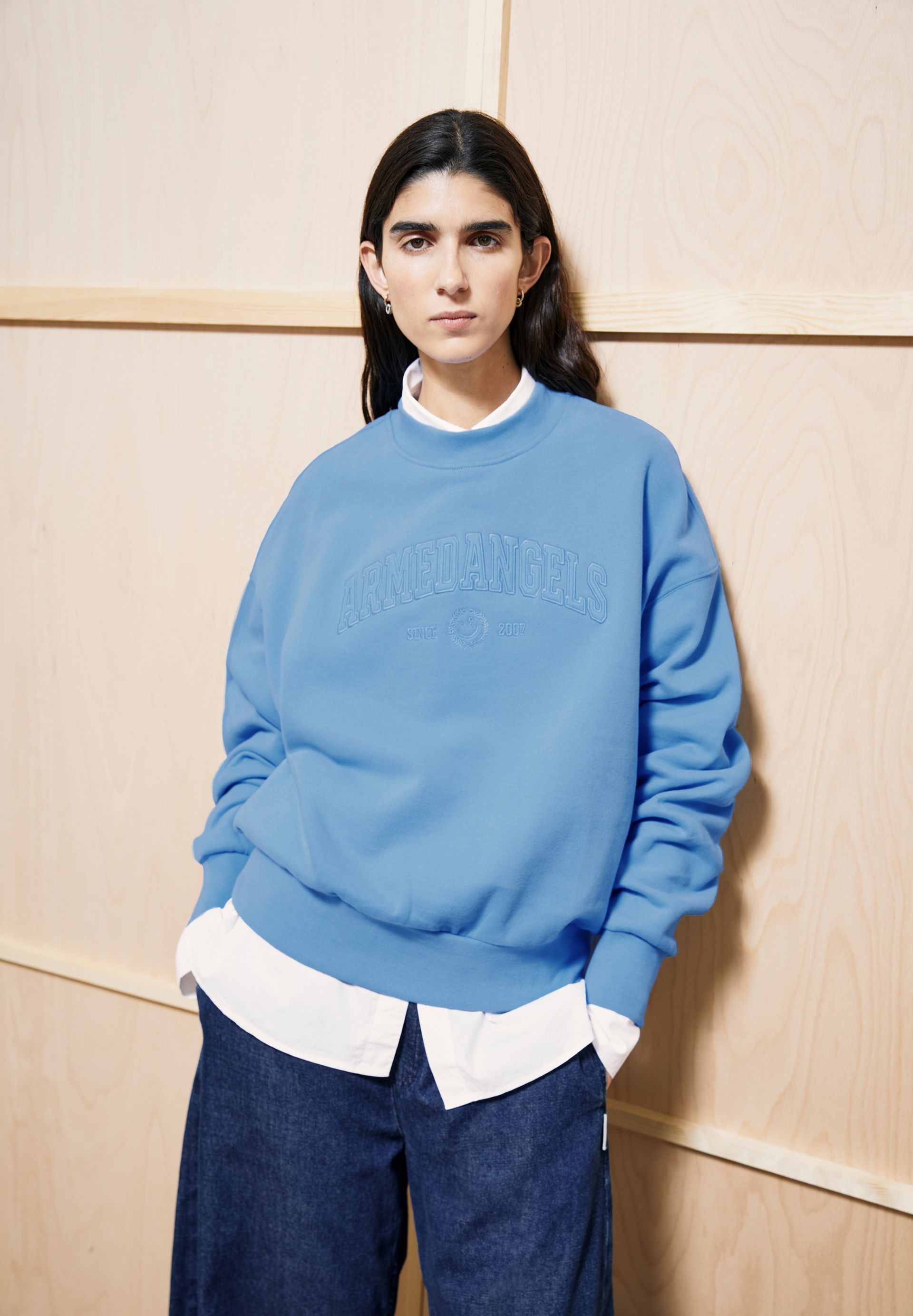 ALIZAA COLLEGE-SWEATSHIRT | skylight