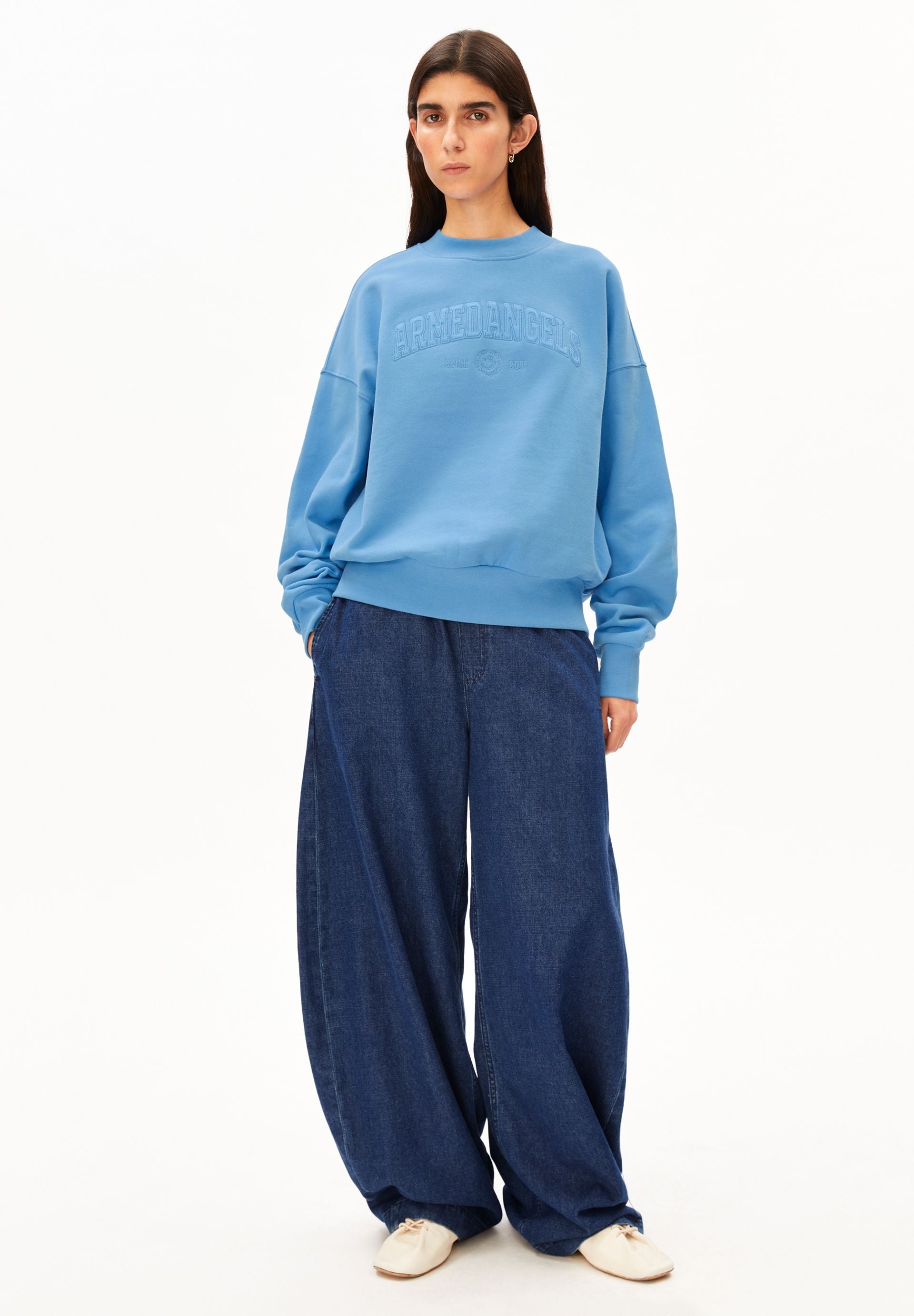 ALIZAA COLLEGE-SWEATSHIRT | skylight