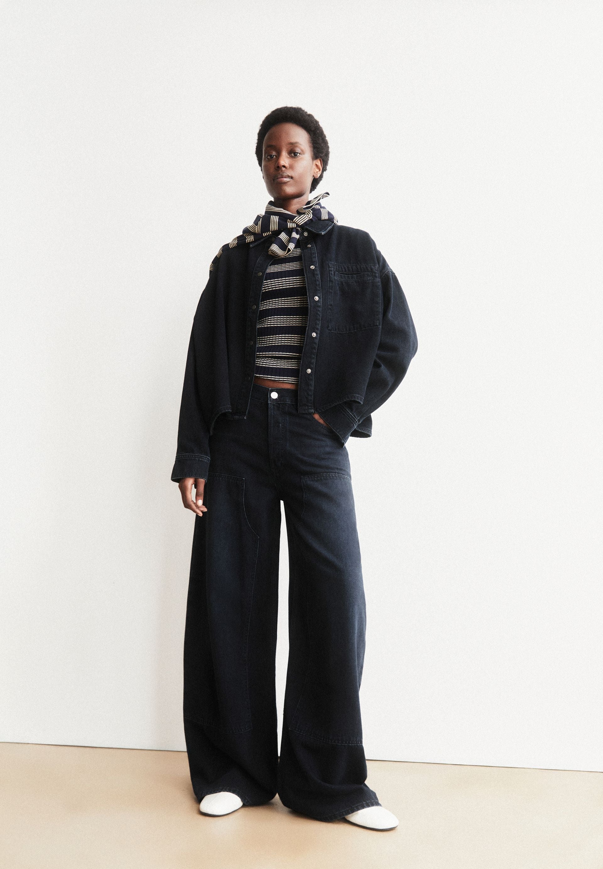 AALTHEA MID WAIST BARREL JEANS | fluid ink