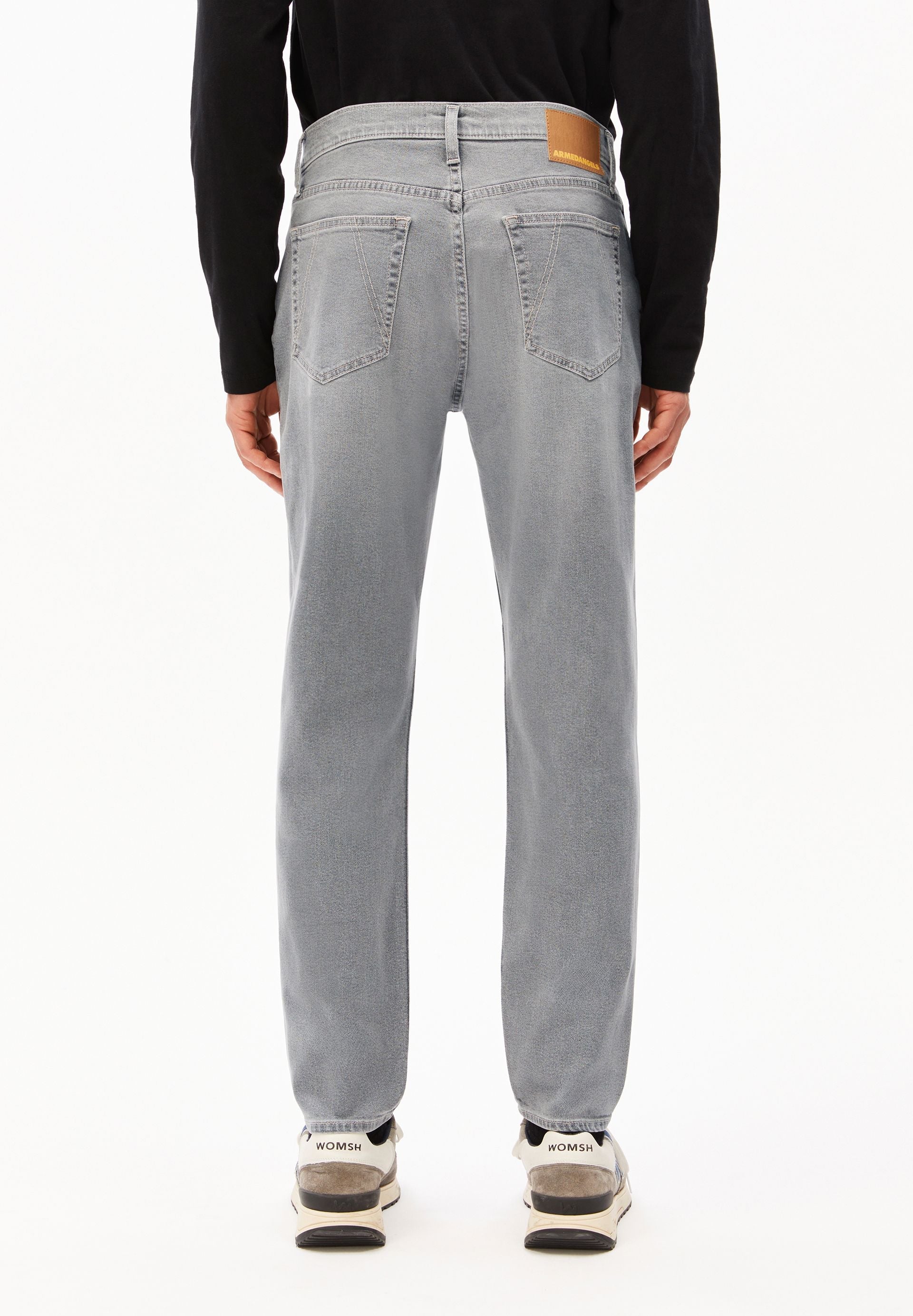 AARJO TARPA TAPERED JEANS | mauna